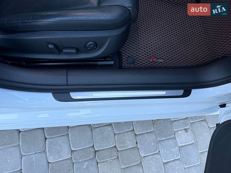 Седан Audi A6 2014 в Вінниці
