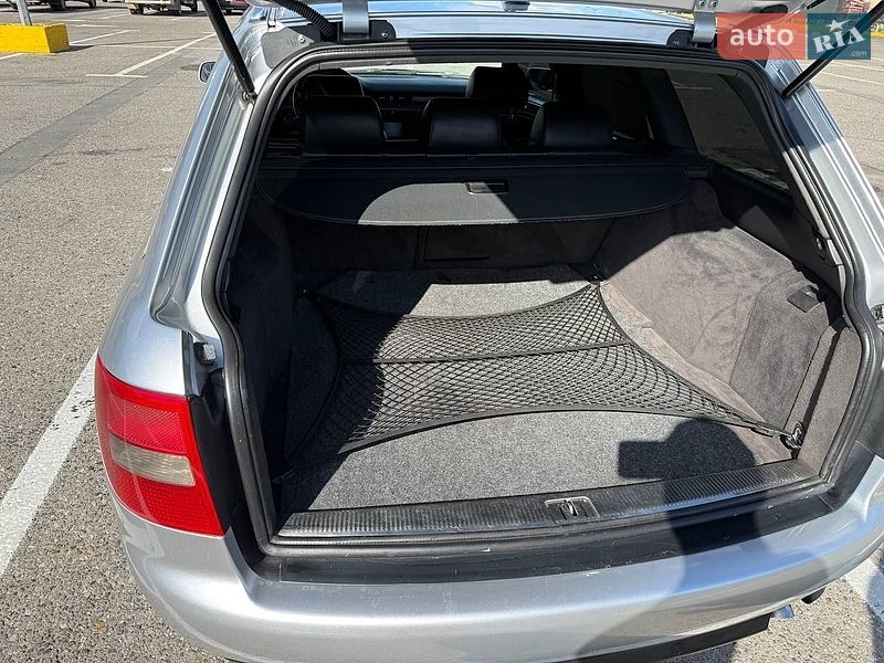 Універсал Audi A6 2003 в Чернівцях