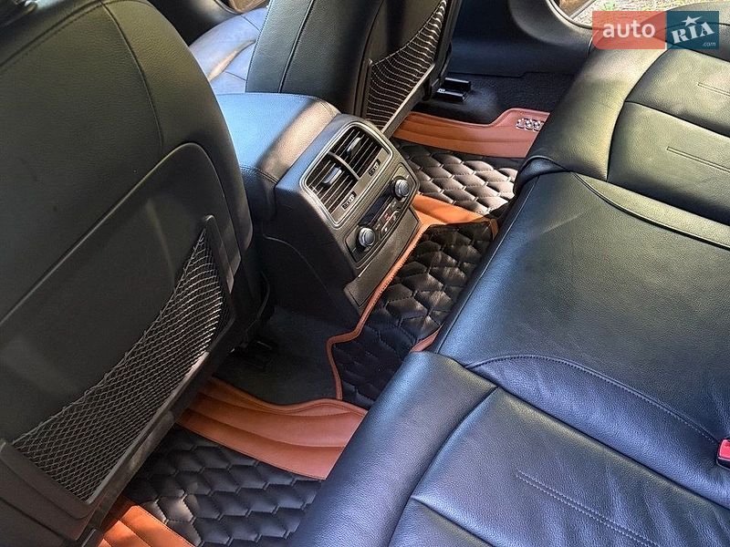 Універсал Audi A6 2016 в Чернівцях
