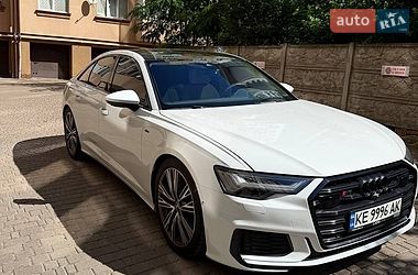 Седан Audi A6 2018 в Ивано-Франковске