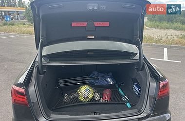 Audi A6  2012
