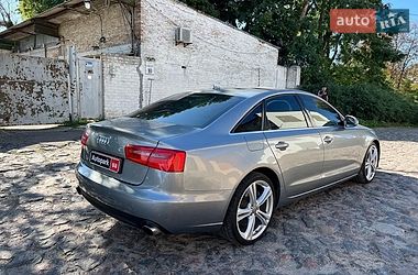 Седан Audi A6 2014 в Киеве