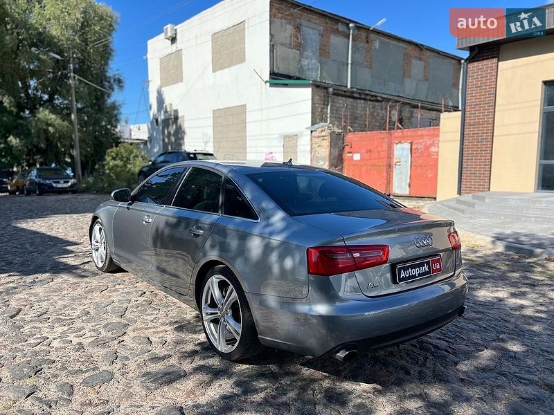 Седан Audi A6 2014 в Киеве