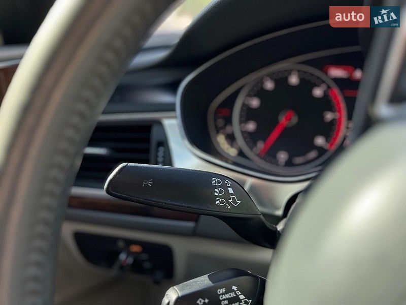 Седан Audi A6 2014 в Киеве