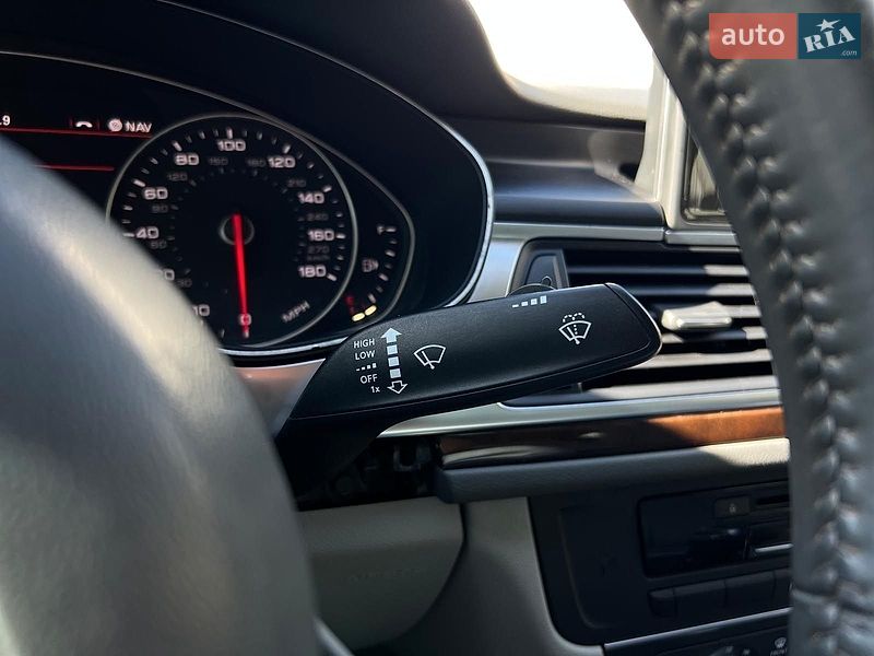 Седан Audi A6 2014 в Киеве