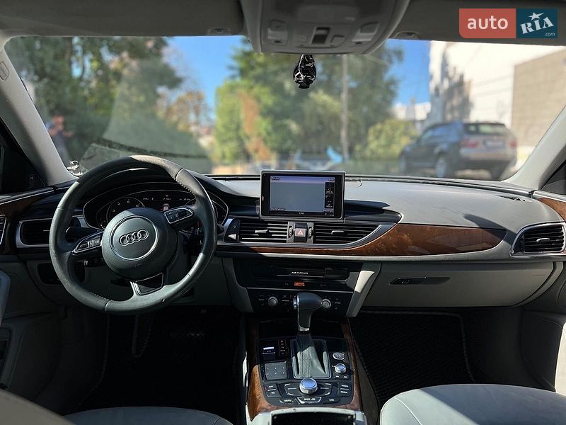 Седан Audi A6 2014 в Киеве