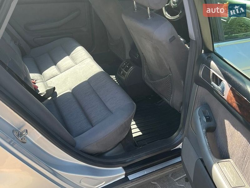 Седан Audi A6 2000 в Львове