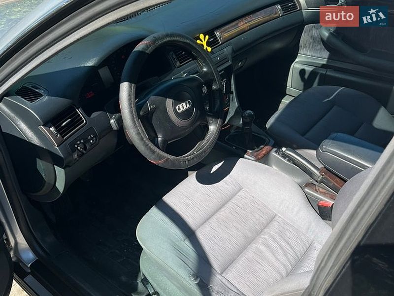 Седан Audi A6 2000 в Львове