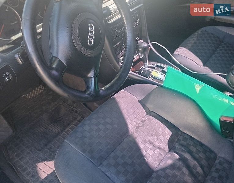 Audi A6 2000