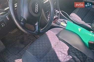 Audi A6  2000