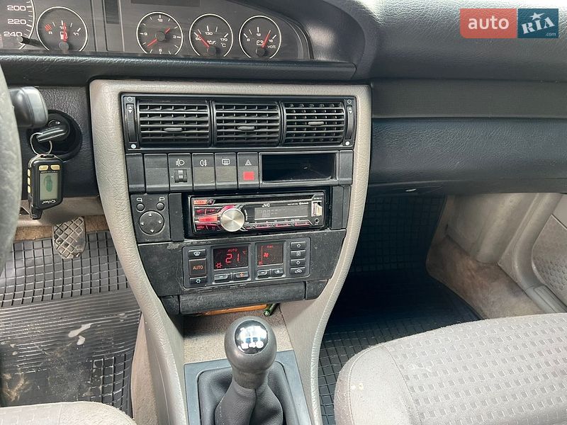 Седан Audi A6 1996 в Кременці фото 12 Седан Audi A6 1996 в Кременці