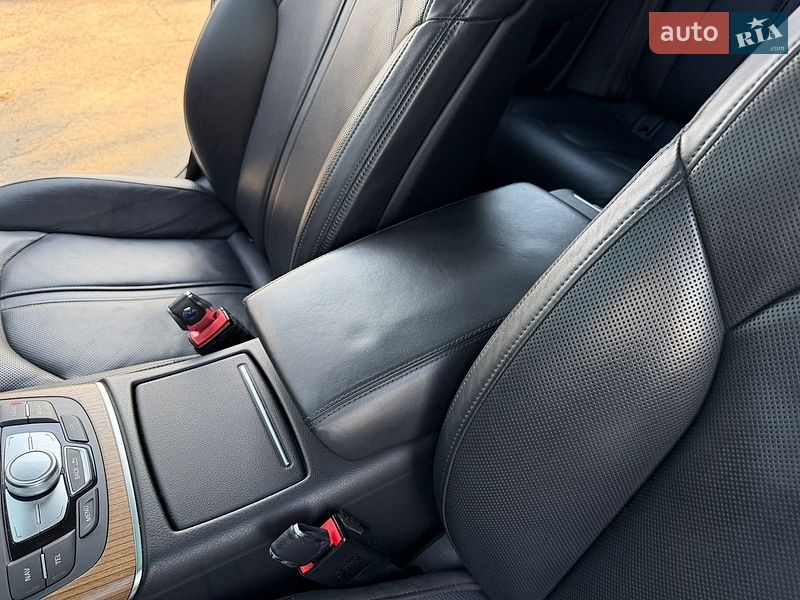 Седан Audi A6 2015 в Миколаєві