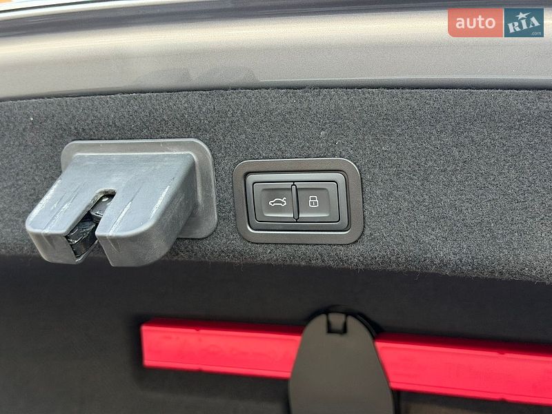 Седан Audi A6 2015 в Миколаєві
