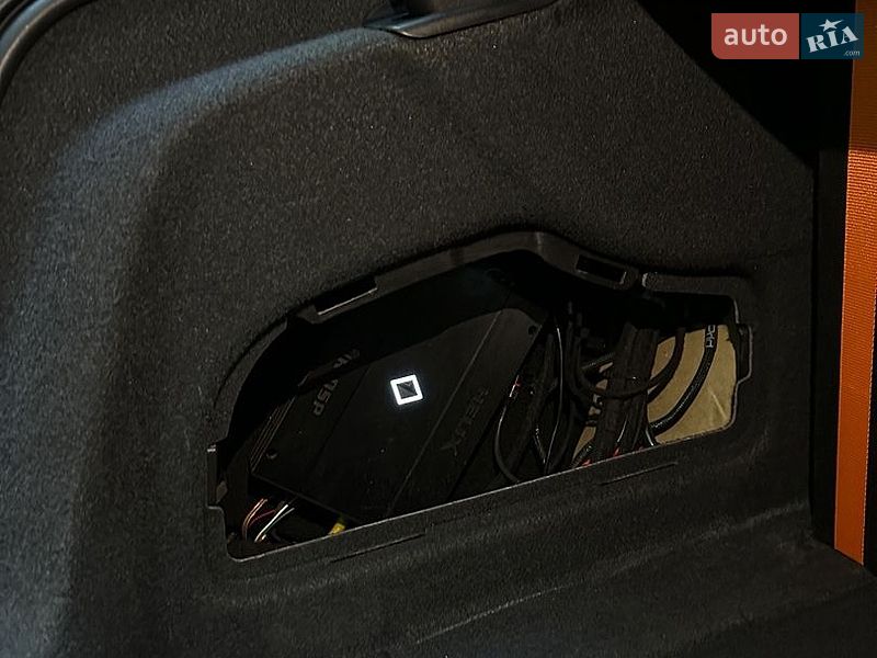 Седан Audi A6 2011 в Луцке