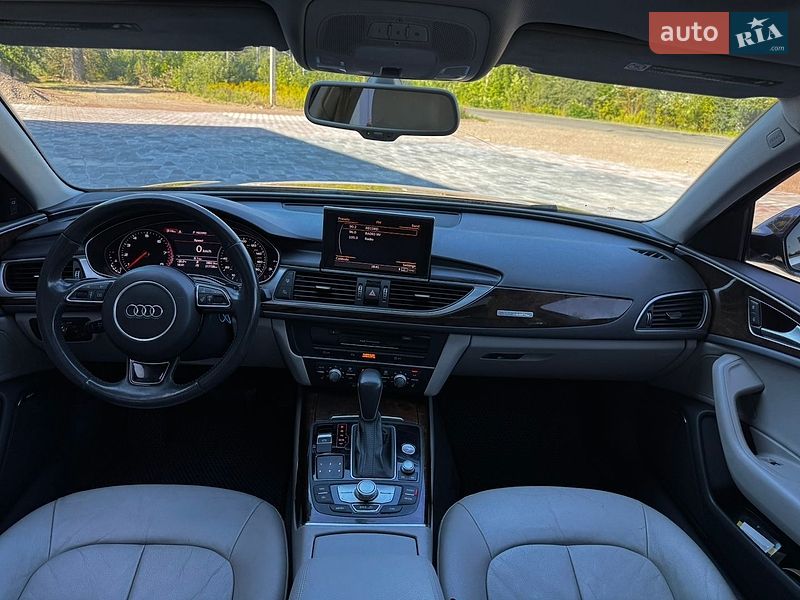 Седан Audi A6 2015 в Малине
