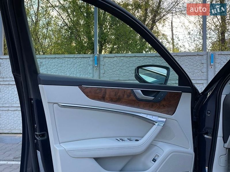 Седан Audi A6 2023 в Кривому Розі