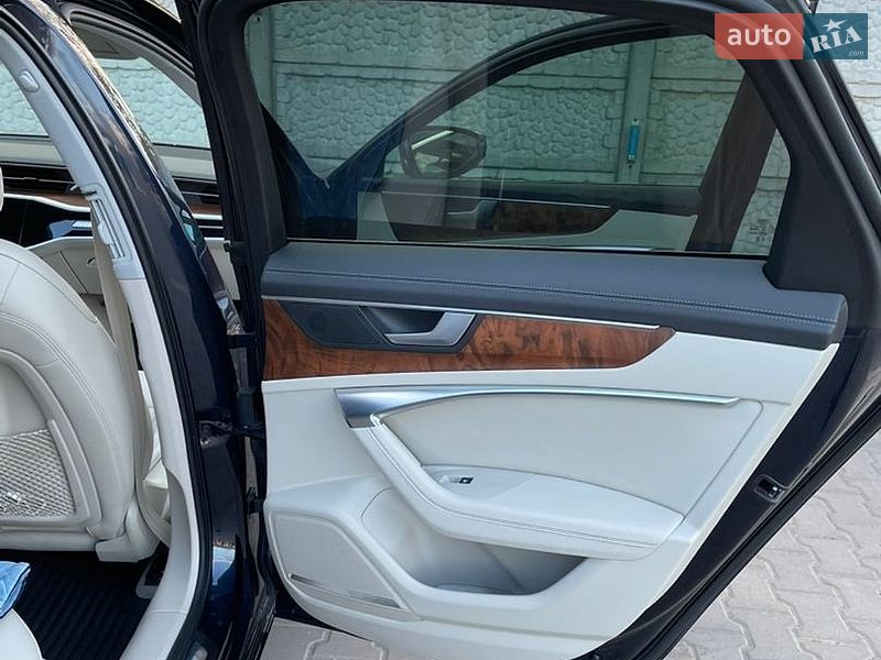 Седан Audi A6 2023 в Кривому Розі