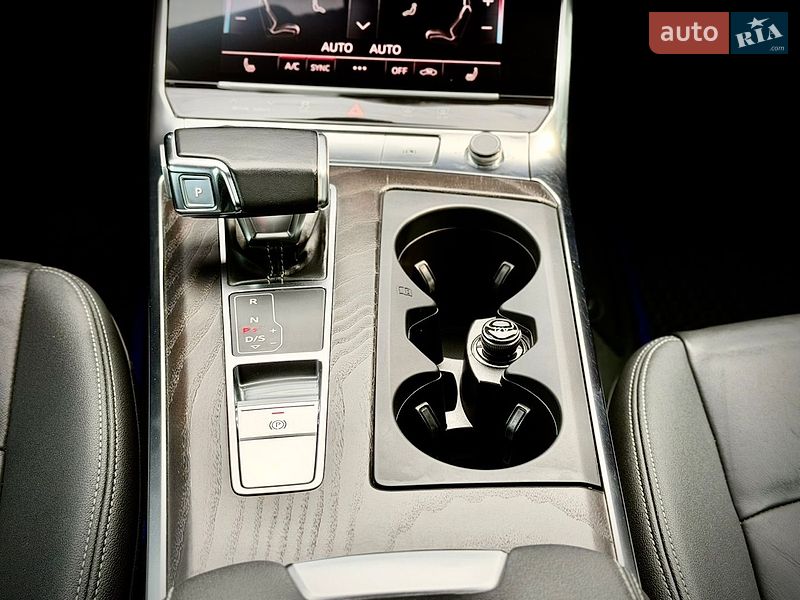 Седан Audi A6 2019 в Львове