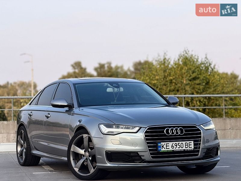 Седан Audi A6 2015 в Киеве