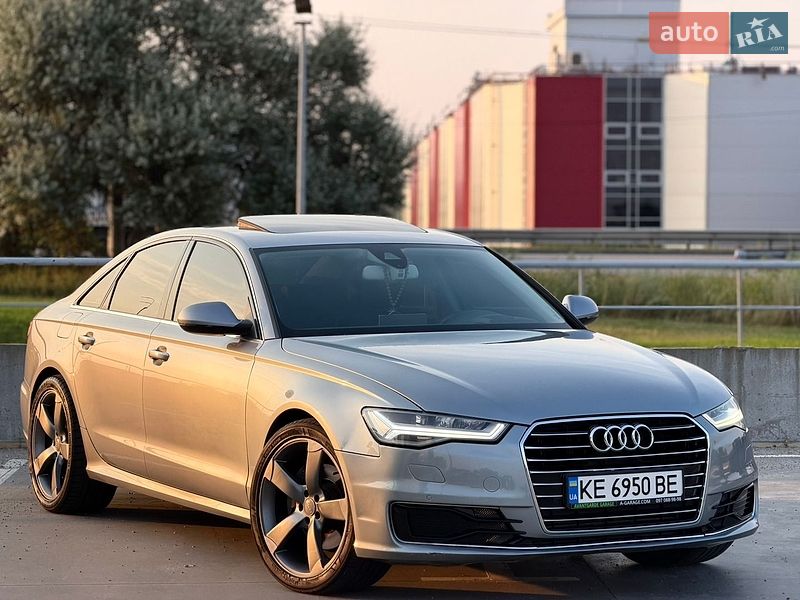 Седан Audi A6 2015 в Киеве