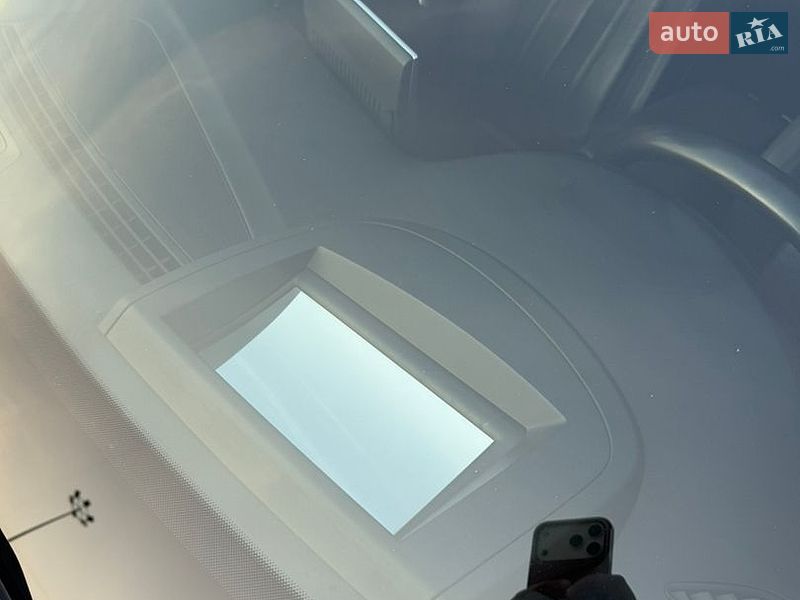 Седан Audi A6 2015 в Киеве