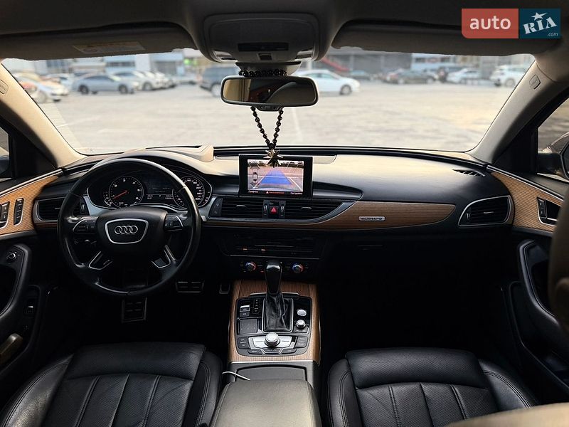 Седан Audi A6 2015 в Киеве