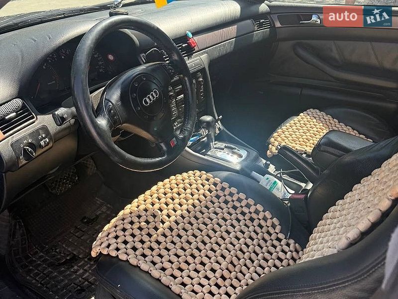 Універсал Audi A6 2000 в Ратному