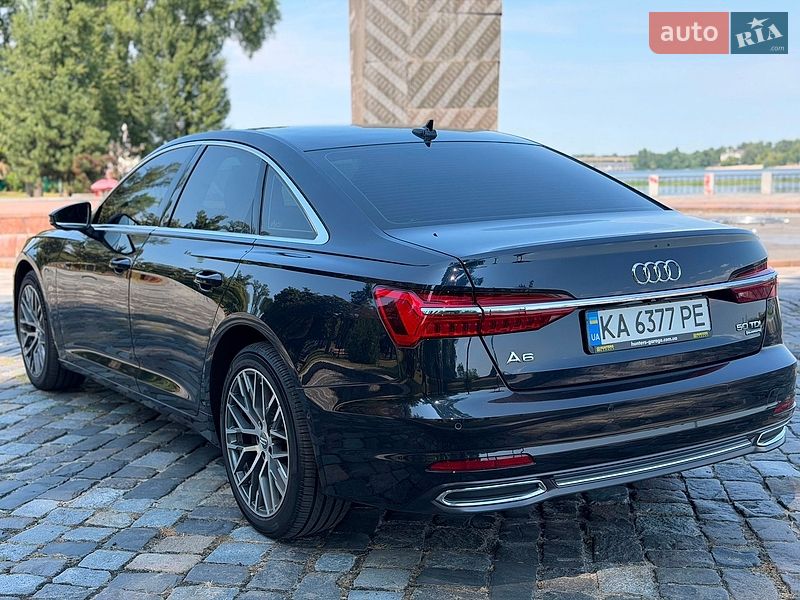 Седан Audi A6 2020 в Киеве