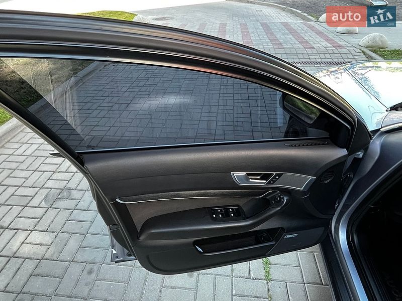 Седан Audi A6 2004 в Львове