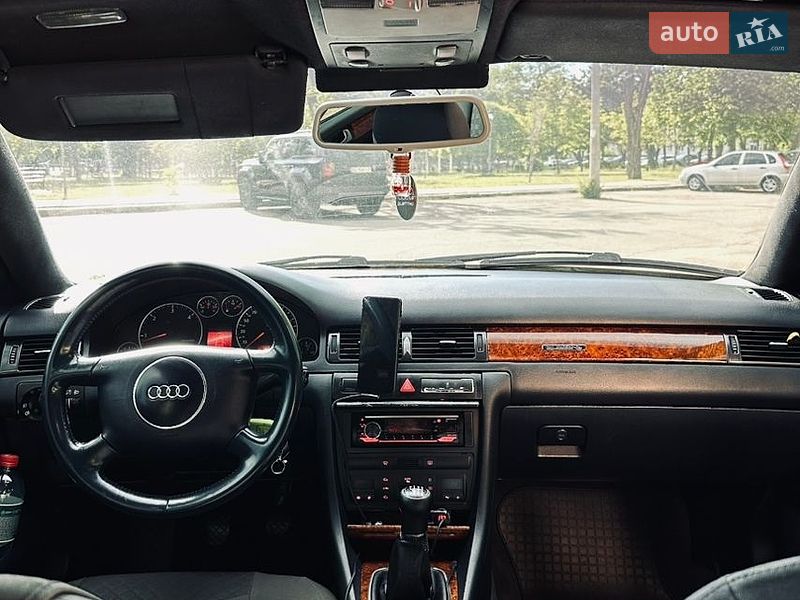 Универсал Audi A6 2002 в Николаеве