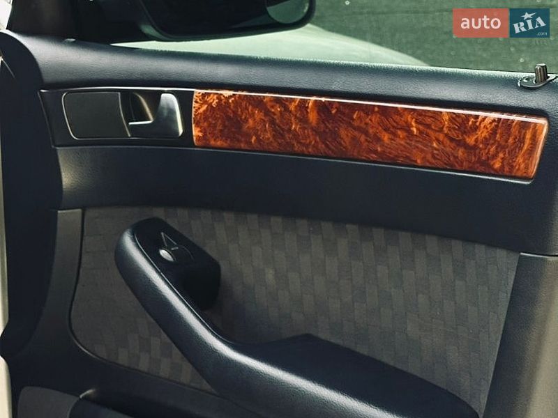 Универсал Audi A6 2002 в Николаеве