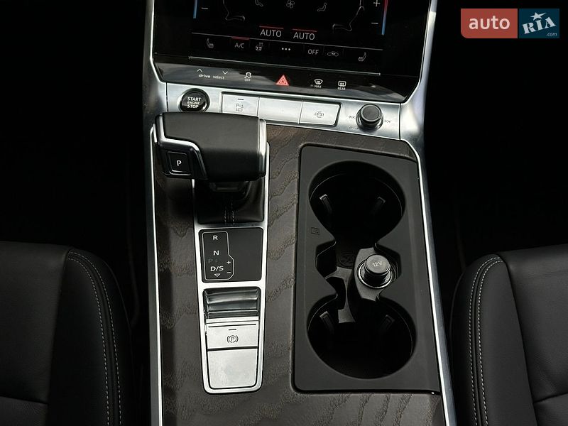 Седан Audi A6 2020 в Львове