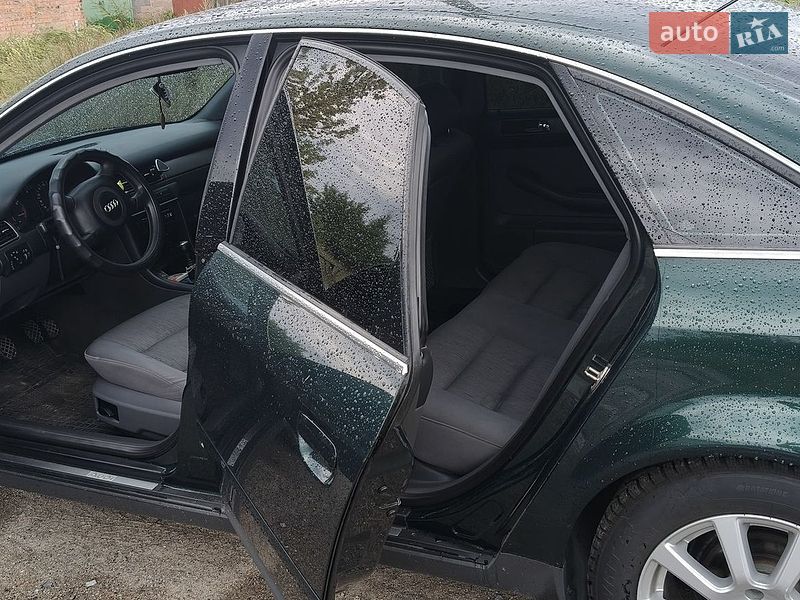Седан Audi A6 1999 в Чернигове