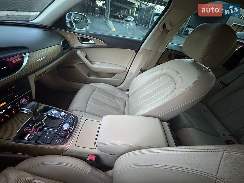 Седан Audi A6 2012 в Киеве