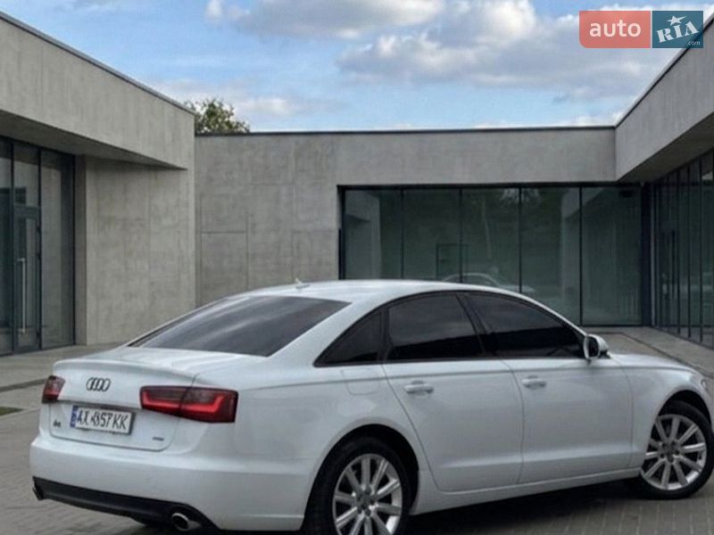 Седан Audi A6 2014 в Харькове