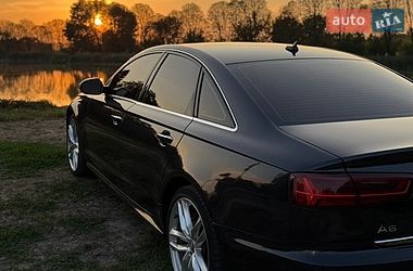 Седан Audi A6 2015 в Бурштыне