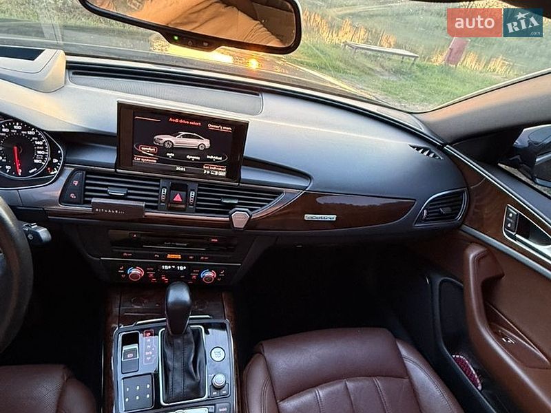 Седан Audi A6 2015 в Бурштыне