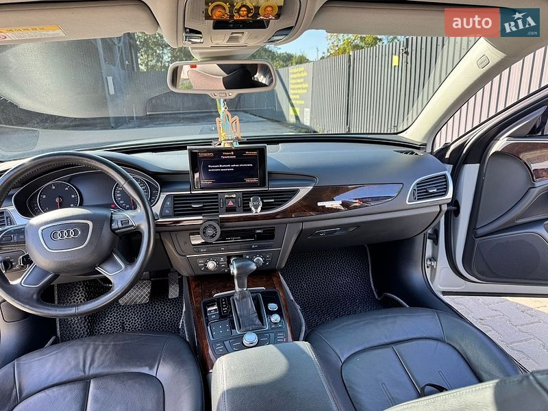 Седан Audi A6 2013 в Хмельницком