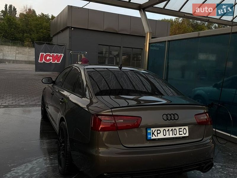 Седан Audi A6 2012 в Дніпрі