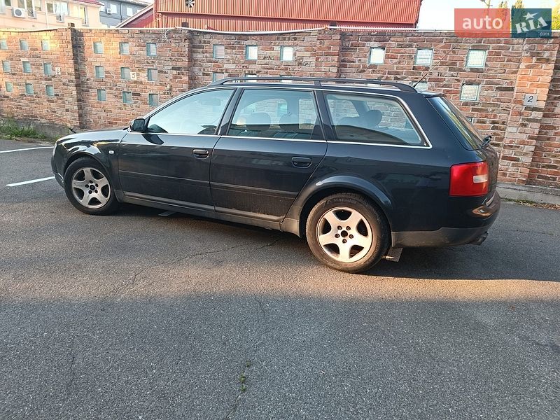 Универсал Audi A6 2002 в Киеве