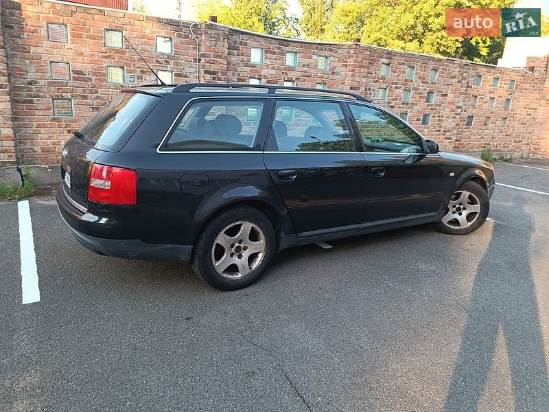 Универсал Audi A6 2002 в Киеве