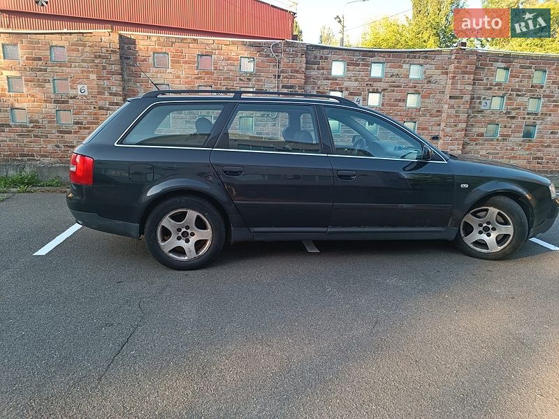 Универсал Audi A6 2002 в Киеве
