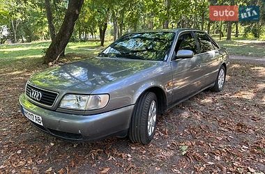 Audi A6  1997