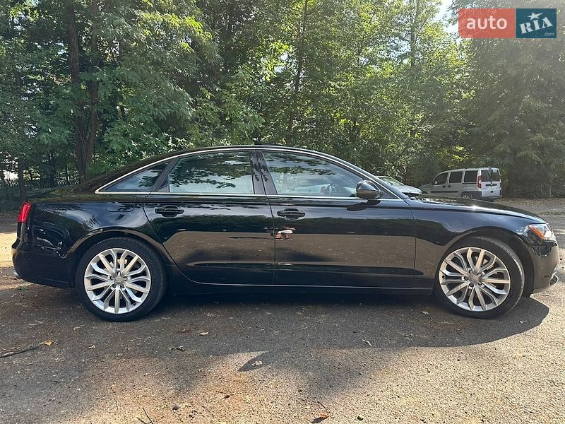 Седан Audi A6 2014 в Львові