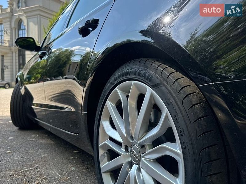 Седан Audi A6 2014 в Львові