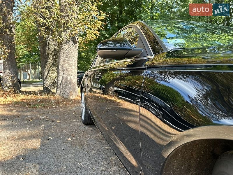 Седан Audi A6 2014 в Львові