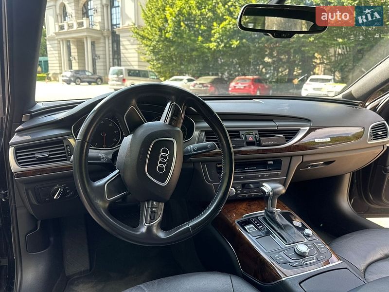 Седан Audi A6 2014 в Львові