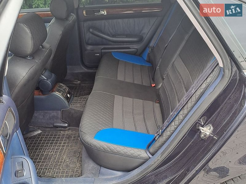 Седан Audi A6 1998 в Чернівцях