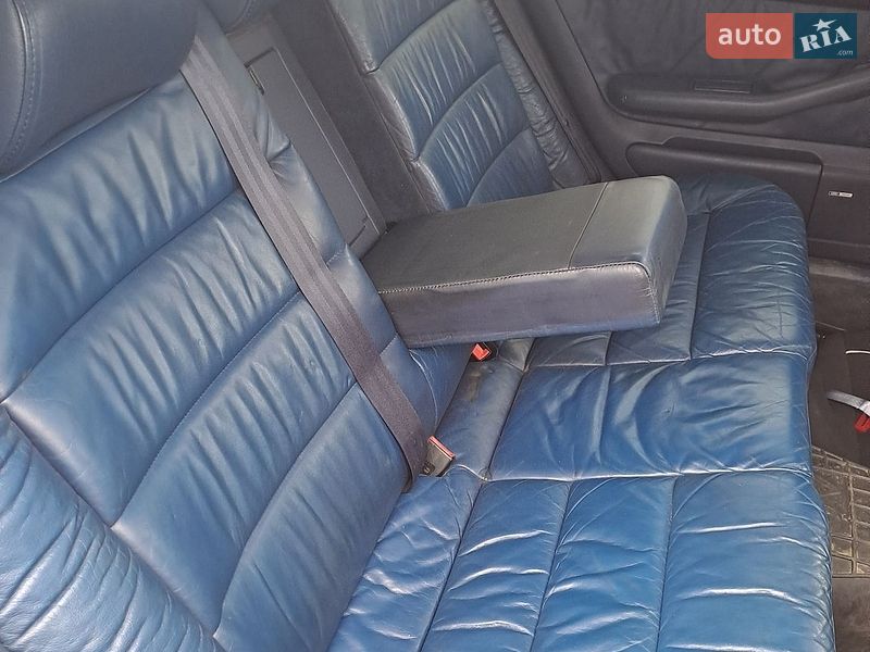 Седан Audi A6 1998 в Чернівцях