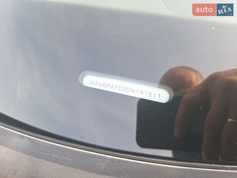 Седан Audi A6 2013 в Сумах
